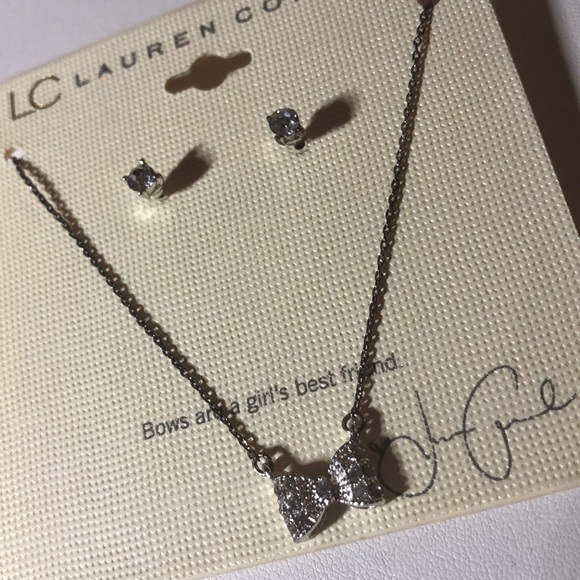 LC Lauren Conrad Silver Bow Necklace Earrings Set - Picture 7 of 8